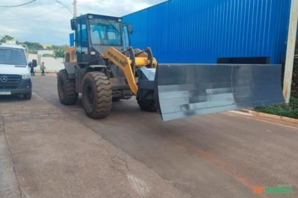 Imagem Lâmina Estendida para Pá Carregadeira Imagem Lâmina Estendida para Pá Carregadeira