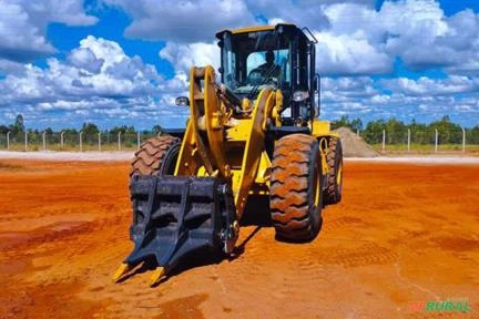 Imagem Gancho Arranca Toco para Pá Carregadeira Acima de 14 Toneladas Imagem Gancho Arranca Toco para Pá Carregadeira Acima de 14 Toneladas