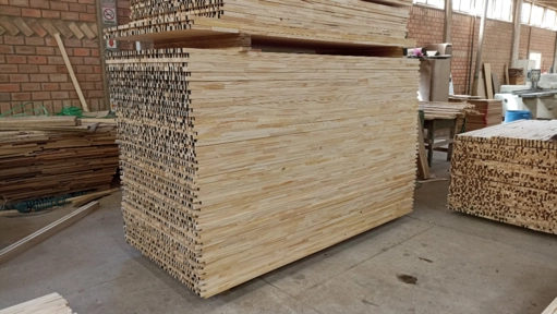 Imagem Painel de Pinus Clear ou Rústico - Painel de Teca Imagem Painel de Pinus Clear ou Rústico - Painel de Teca