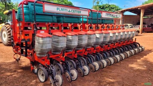 Imagem Plantadeira Terraçus G3 2012 13 linhas Imagem Plantadeira Terraçus G3 2012 13 linhas