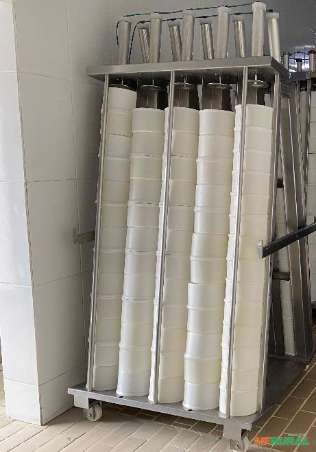 Prensa inox 10 colunas para Queijo Gouda 3kg Imagem Prensa inox 10 colunas para Queijo Gouda 3kg
