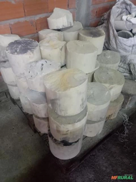 Vendo catalizador caminhão fh volvo Imagem Vendo catalizador caminhão fh volvo