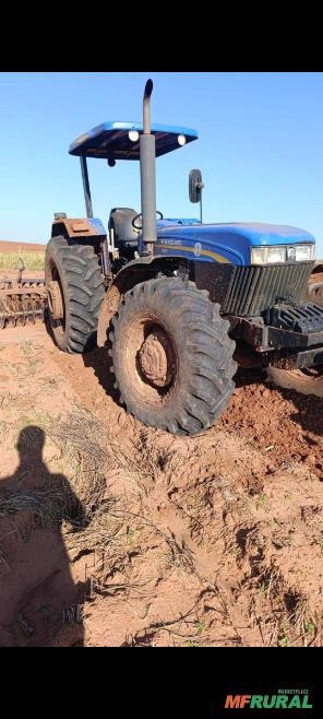 Trator New Holland 7630 Imagem Trator New Holland 7630