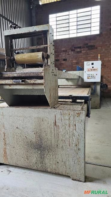 PRENSA DE ALTA FREQUÊNCIA METRISA CM‑2500 Imagem PRENSA DE ALTA FREQUÊNCIA METRISA CM‑2500