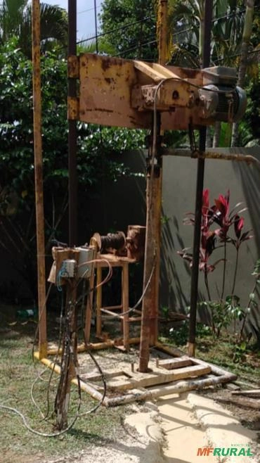Máquina perfuração de poço artesiano Imagem Máquina perfuração de poço artesiano