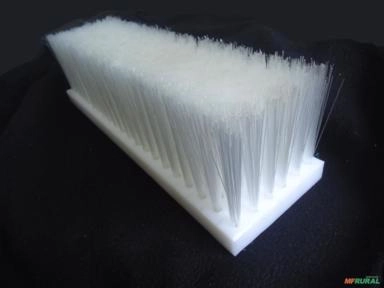 Imagem ESCOVA REVITALIZADORA PARA GRAMA SINTETICA Imagem ESCOVA REVITALIZADORA PARA GRAMA SINTETICA