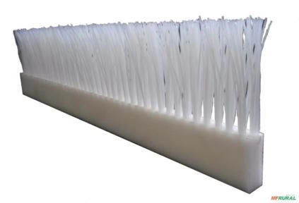 Imagem ESCOVA REVITALIZADORA PARA GRAMA SINTETICA Imagem ESCOVA REVITALIZADORA PARA GRAMA SINTETICA