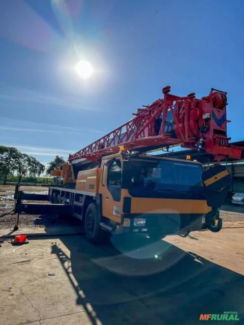 Guindaste XCMG QY30K5 2011 Imagem Guindaste XCMG QY30K5 2011