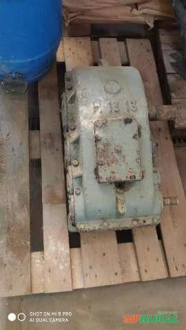 Redutor Transmotecnica H 13 13 Imagem Redutor Transmotecnica H 13 13