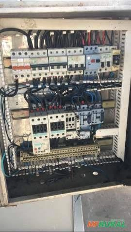 Imagem Higienizadora de Caixas Plásticas Dupla Imagem Higienizadora de Caixas Plásticas Dupla