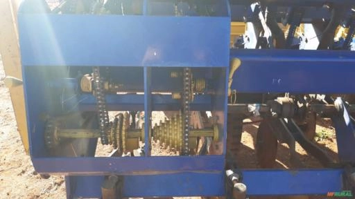 Imagem PLANTADEIRA TATU 2014 Imagem PLANTADEIRA TATU 2014