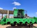 COLHEDORA JOHN DEERE 1550 COM 2 PLATAFORMAS Imagem COLHEDORA JOHN DEERE 1550 COM 2 PLATAFORMAS