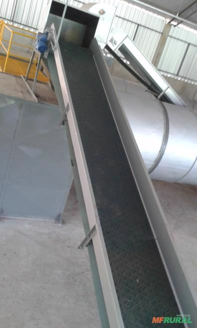 Esteiras e Roscas Transportadoras Imagem Esteiras e Roscas Transportadoras