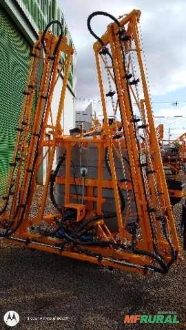 Pulverizadores e barras hidráulica Imagem Pulverizadores e barras hidráulica