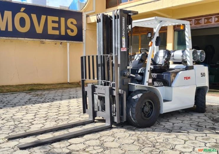 Empilhadeira Marca TCM Imagem Empilhadeira Marca TCM