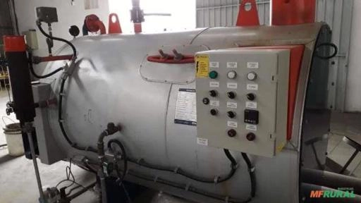 Caldeira para 500 kg vapor/h Imagem Caldeira para 500 kg vapor/h