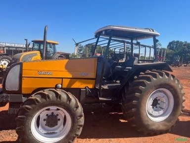 Trator Valtra BM 110 ano 2003 Imagem Trator Valtra BM 110 ano 2003