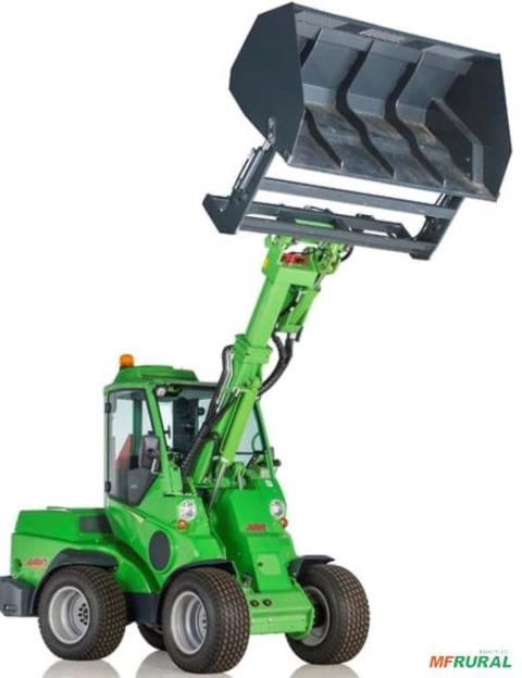 Chegou ao Brasil a tecnologia que revolucionará o mercado de mini carregadeiras articuladas Imagem Chegou ao Brasil a tecnologia que revolucionará o mercado de mini carregadeiras articuladas