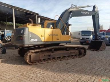 Escavadeira hidráulica volvo 240blc ano 2010 Imagem Escavadeira hidráulica volvo 240blc ano 2010