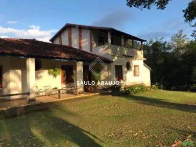 Fazenda leiteira, toda equipada, Localizado em Vassouras / RJ