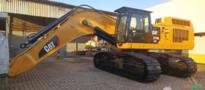 Escavadeira Caterpillar 374-2013 Imagem Escavadeira Caterpillar 374-2013