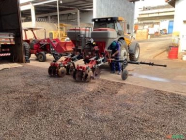 Imagem Sulcador e cultivador Imagem Sulcador e cultivador