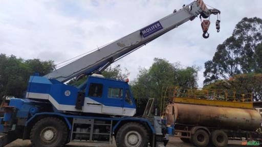 GUINDASTE TADANO - TR-250M-5 Imagem GUINDASTE TADANO - TR-250M-5