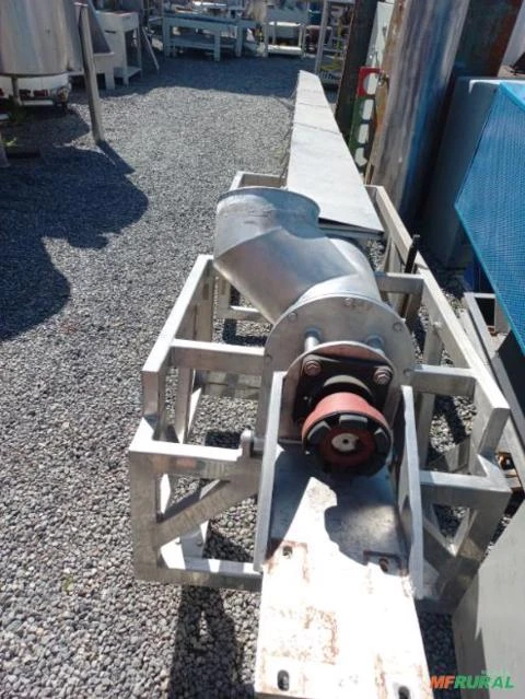 Rosca transportadora em aço inox com levante hidráulico 6700mm comp. 200mm diâmetro