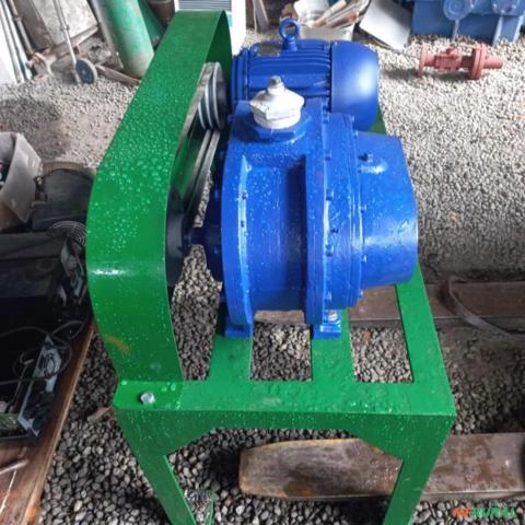 Soprador Tipo Roots Com Motor 7,5cv (Usado) Imagem Soprador Tipo Roots Com Motor 7,5cv (Usado)