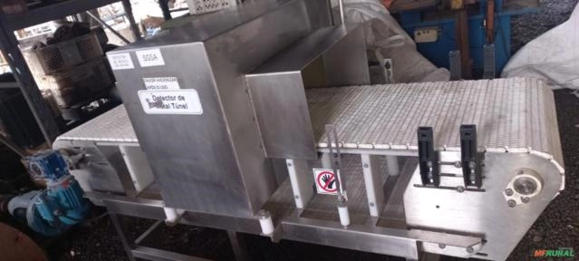 Esteira detectora de metais FORTRESS Imagem Esteira detectora de metais FORTRESS