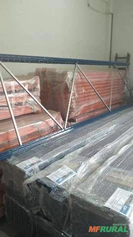 Imagem Lote porta paletes Imagem Lote porta paletes