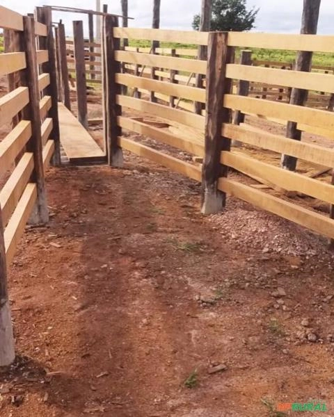 Imagem Estacas de Acapu Imagem Estacas de Acapu