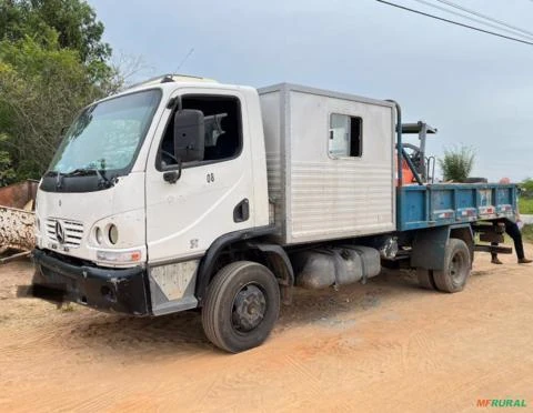 CAMINHÃO ACCELO MB 915C AN0 2007 COM CABINE AUXILIAR .