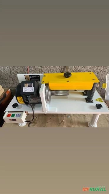 Imagem Máquina Retirar Pelicula REV 2023/2024 Imagem Máquina Retirar Pelicula REV 2023/2024