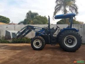 Trator New Holland 4x4 ano 19