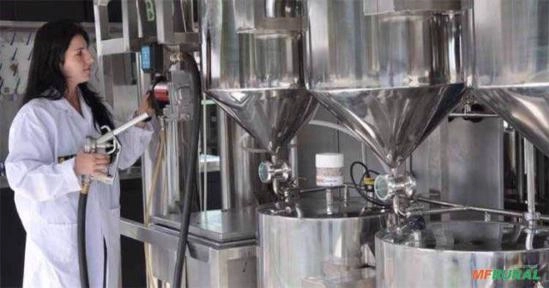 Compro Óleo de cozinha acima de 500 litros e Óleo motor acima de 1000 litros Imagem Compro Óleo de cozinha acima de 500 litros e Óleo motor acima de 1000 litros