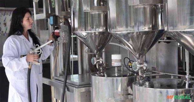 Compro Óleo de cozinha acima de 500 litros e Óleo motor acima de 1000 litros Imagem Compro Óleo de cozinha acima de 500 litros e Óleo motor acima de 1000 litros