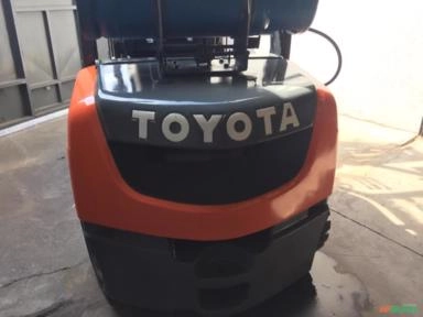 Imagem Empilhadeira TOYOTA - Modelo 8FGJ35 Imagem Empilhadeira TOYOTA - Modelo 8FGJ35