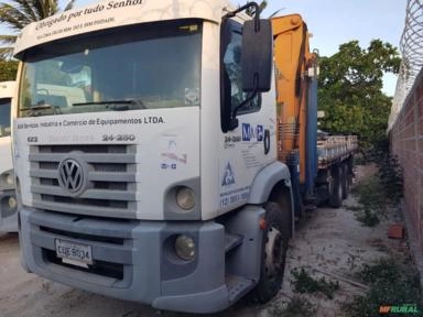 Imagem Caminhão Guindaste VW Constellation 24250  Ano 2009 Imagem Caminhão Guindaste VW Constellation 24250  Ano 2009