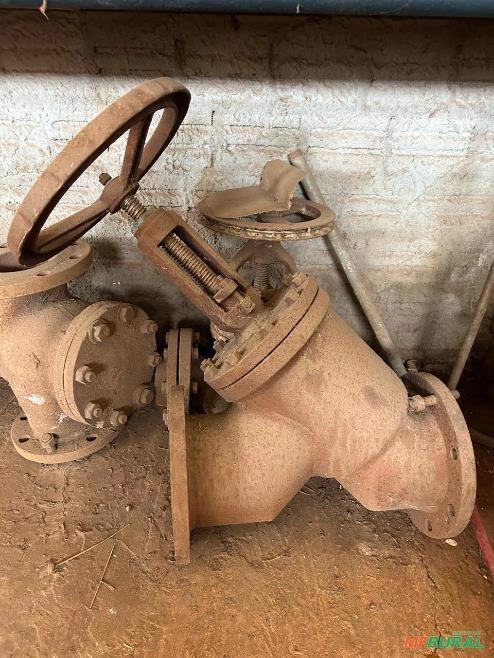 Registros e Conexões em Ferro Fundido – Resistência e Durabilidade Garantidas Imagem Registros e Conexões em Ferro Fundido – Resistência e Durabilidade Garantidas