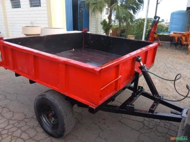 CARRETA DE CHAPA COM PISTÃO HIDRAULICO Imagem CARRETA DE CHAPA COM PISTÃO HIDRAULICO