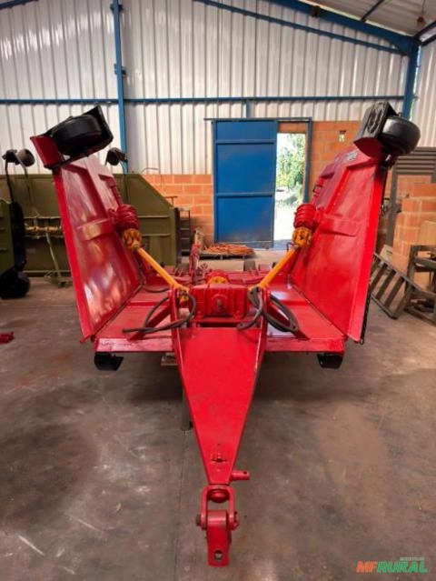 ROÇADEIRA MARCA TATU MODELO RC2E 4500 REVISADA Imagem ROÇADEIRA MARCA TATU MODELO RC2E 4500 REVISADA