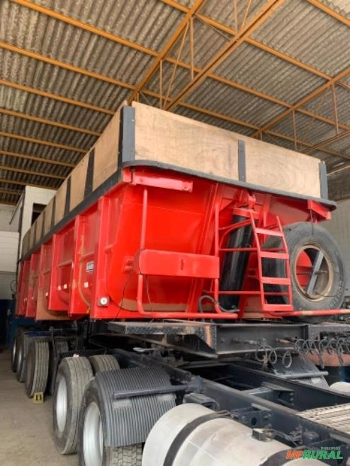 Carreta basculante Imagem Carreta basculante