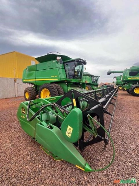 Imagem COLHEITADEIRA STS 9770 Imagem COLHEITADEIRA STS 9770