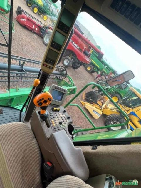 Imagem COLHEITADEIRA STS 9770 Imagem COLHEITADEIRA STS 9770