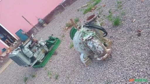 Motor irrigação e bomba