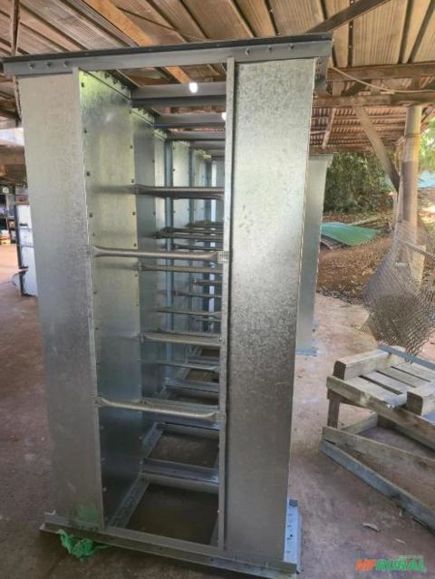 ELEVADOR DE GRÃO GALVANIZADO 120 Toneladas Imagem ELEVADOR DE GRÃO GALVANIZADO 120 Toneladas