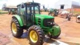 Trator John Deere 6110 J 4x4 ano 14 Imagem Trator John Deere 6110 J 4x4 ano 14