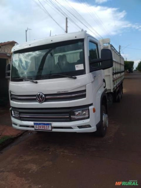 Caminhão 13-180 ano 2021 2022 Imagem Caminhão 13-180 ano 2021 2022