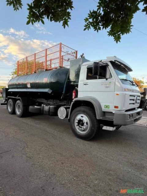 Caminhões Mercedes Benz (MB) 1725 4x4 traçado e bloqueado OPORTUNIDADE Imagem Caminhões Mercedes Benz (MB) 1725 4x4 traçado e bloqueado OPORTUNIDADE